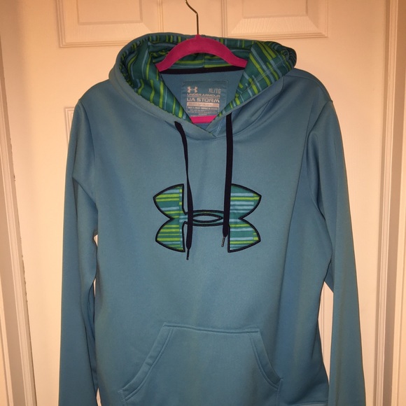 UNDER ARMOUR STORM PRE-LOVED AUTHENTIC WEATHERPROOF BLUE DESIGN HOODIE. - Picture 10 of 12